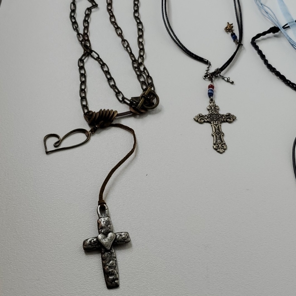 Wholesale lot of Jewelry assortment crosses etc - Picture 9 of 9